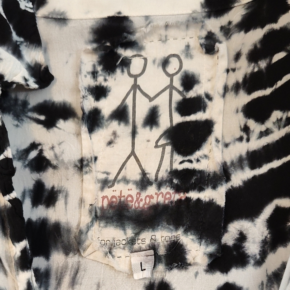 On Running Black and White Tunic Top - Picture 2 of 9